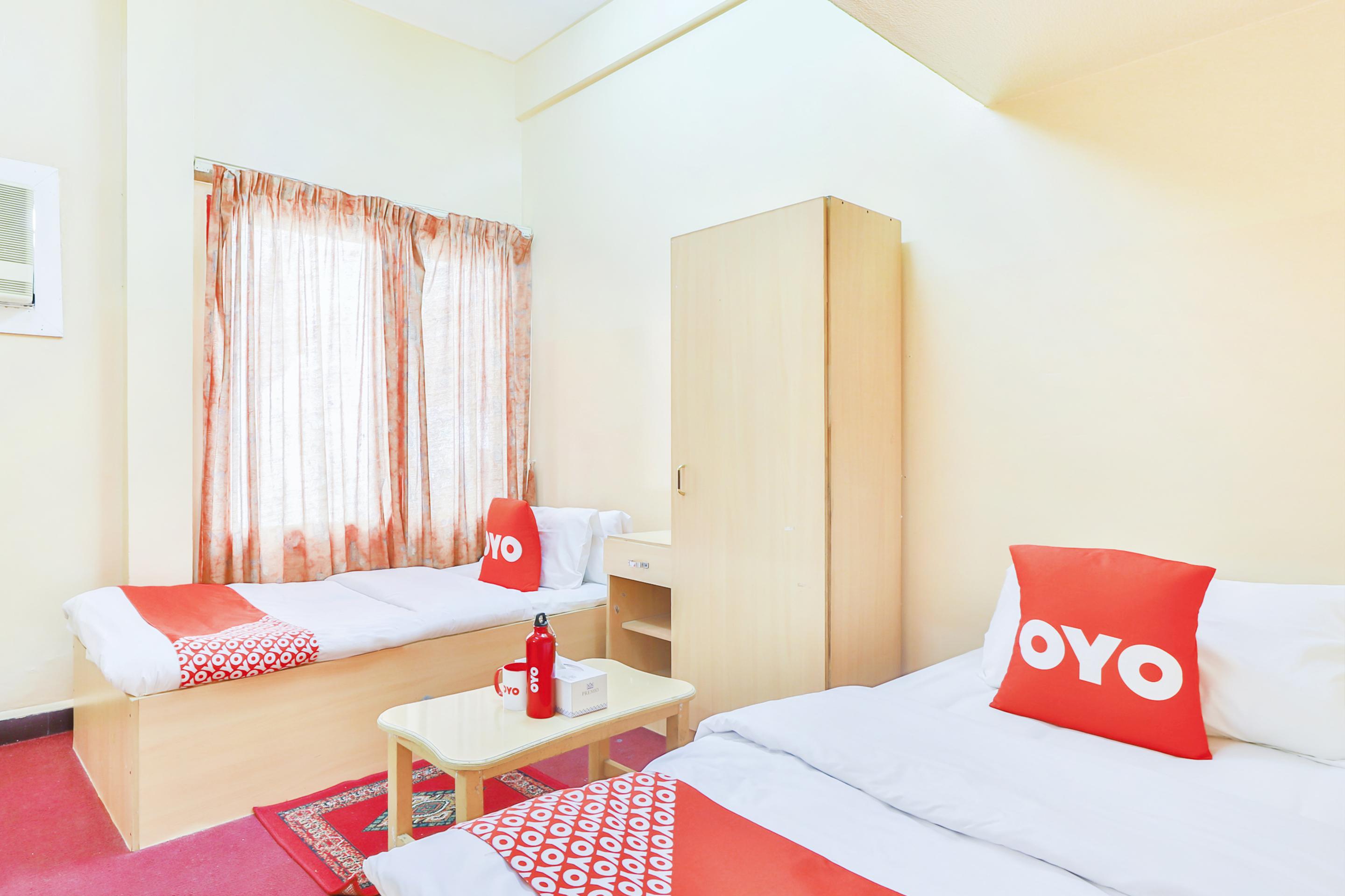 Oyo 393 Al Wehda Hotel Dubai Luaran gambar
